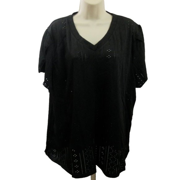 Womens Casual Top Plus Size 1X Black Eyelet Short Cap Flutter Sleeve V-Neck NWOT - Picture 1 of 6